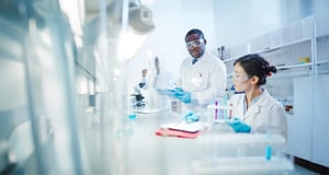 SWR_Molecular-Medicine_CS_Hero_v3_web