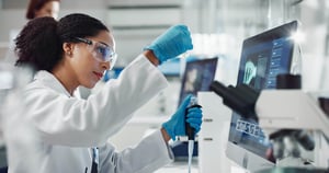 SWR_Molecular-Medicine_CS_Quote-Bkgd_v1_web